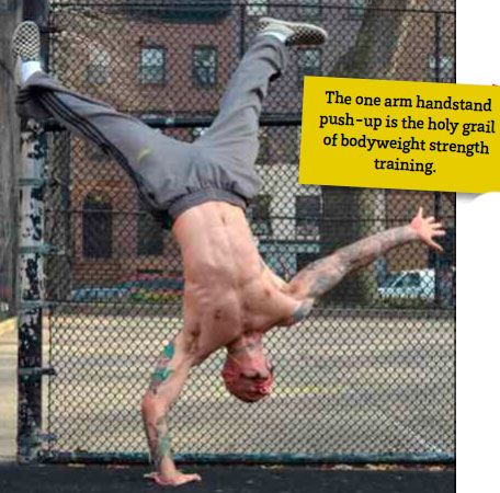 Отжимания в стойке на одной руке