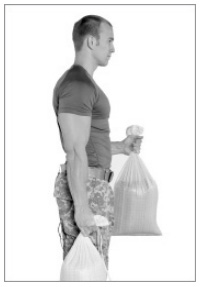 Удержание мешка с песком одной рукой