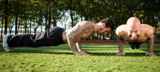 Йоговские отжимания